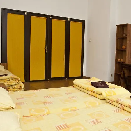 Hostel Mostel